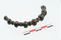 Foto von Bronzeknotenarmreif (NHMW-PRAE-025950)